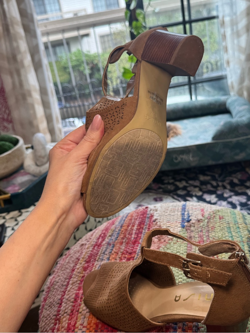 🟤🤎 Unisa Brown Perforated T-Strap Block Heel Sandals 🤎🟤 - Picture 8 of 8